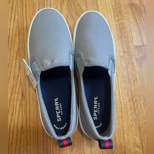 NWT Sperry shoes